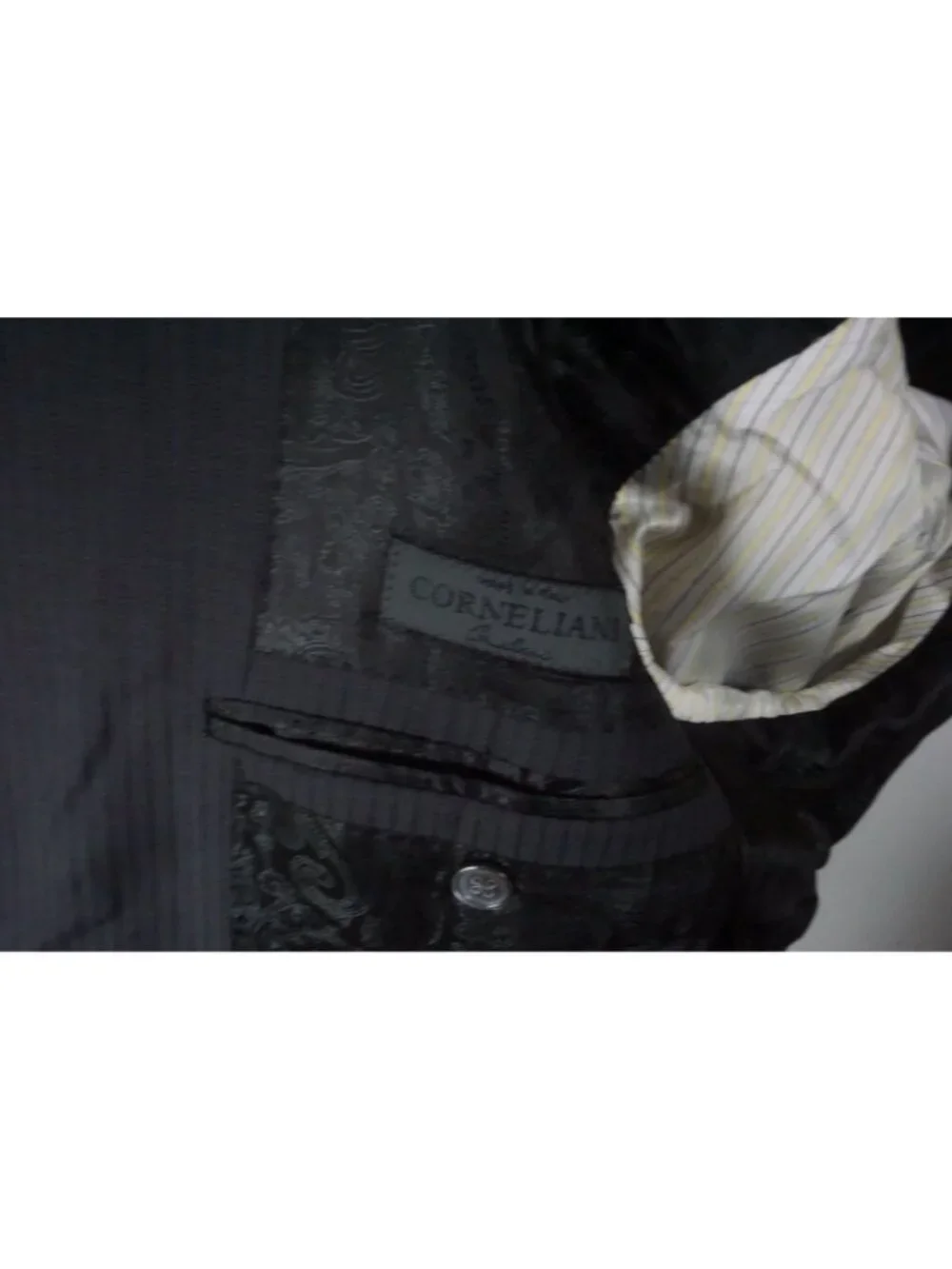Corneliani Cerim Dark Gray Striped Wool 3 Pc Suit Jacket Pant Vest 44R Brand New